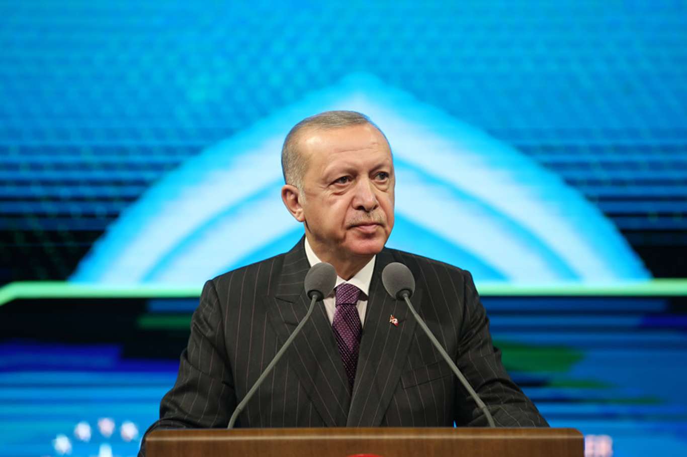 Erdoğan: Macron'un başını çektiği girişim pasif, pısırık bir Müslüman profil hedefliyor Erdoğan: Macron'un başını çektiği girişim pasif, pısırık bir Müslüman profil hedefliyor